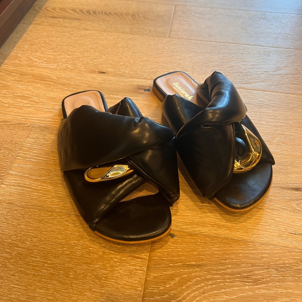 Seniorah Slides